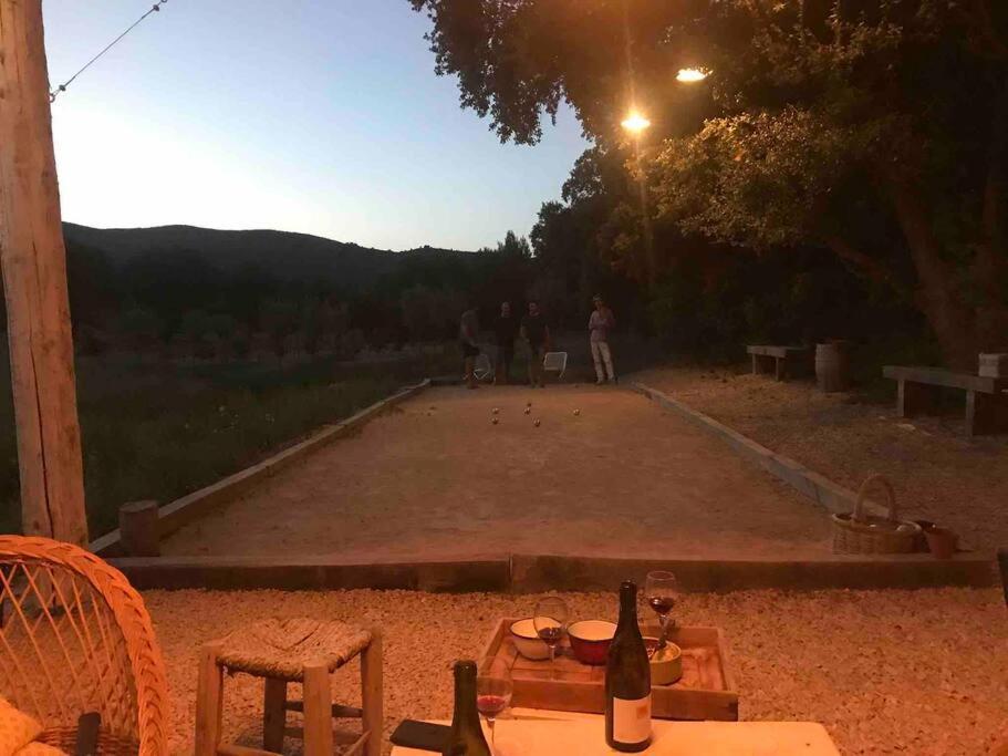 Bastidon Farfallina Puyvert المظهر الخارجي الصورة